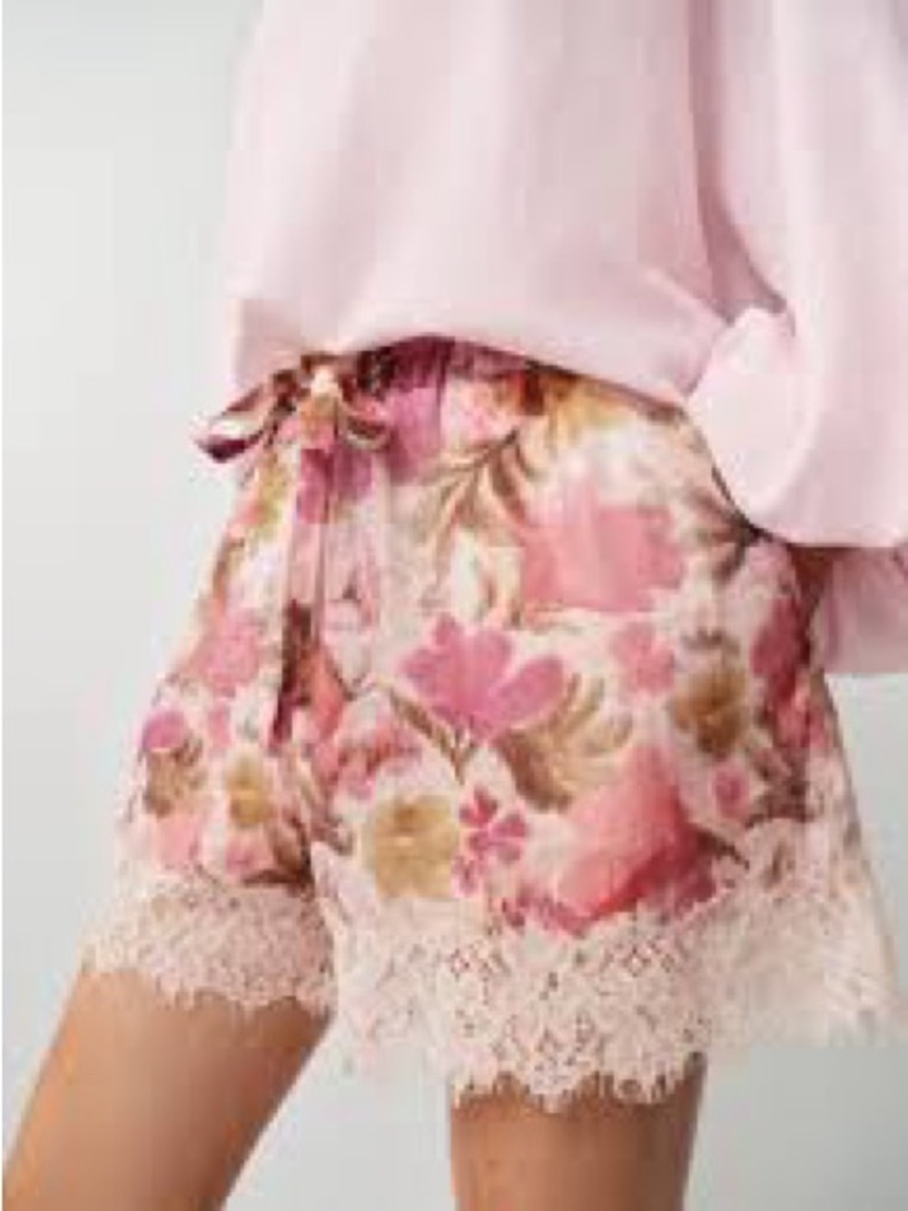 ZARA FLORAL LACE PRINT SHORTS